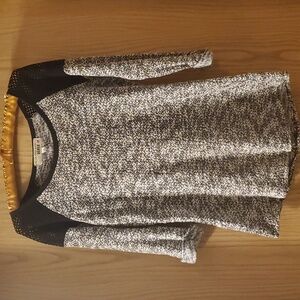 NWOT 3/4 Sleeve Textured Sweater w/ Mesh Shoulder Detail; Black and White